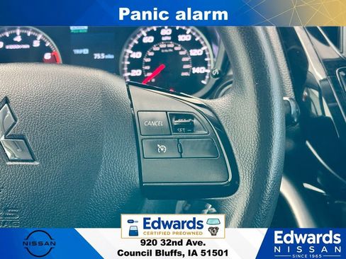Used 2022 Mitsubishi Eclipse Cross ES AWD/4WD image 19