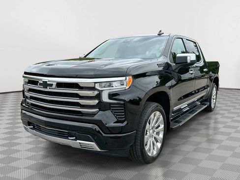 Certified 2024 Chevrolet Silverado 1500 High Country w/ Technology Package AWD/4WD image 1
