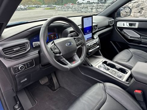 Used 2023 Ford Explorer ST w/ Equipment Group 401A AWD/4WD image 9