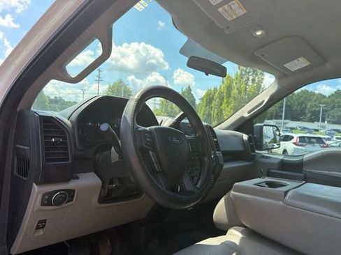 Used 2018 Ford F150 XL w/ Equipment Group 101A Mid AWD/4WD image 11