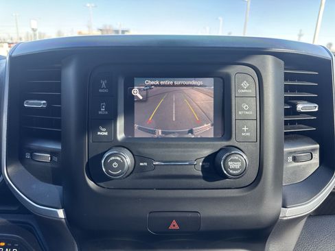 Used 2022 RAM 1500 Big Horn image 17