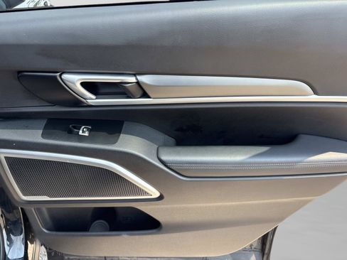 Used 2020 Kia Telluride S FWD image 17