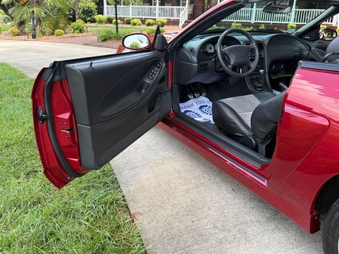 Used 2004 Ford Mustang Cobra RWD image 43