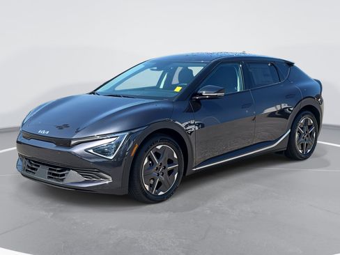 New 2025 Kia EV6 Light image 1
