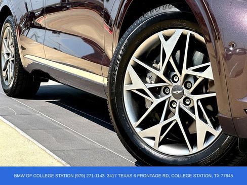 Used 2023 Genesis GV70 2.5T w/ Advanced Package AWD/4WD image 2