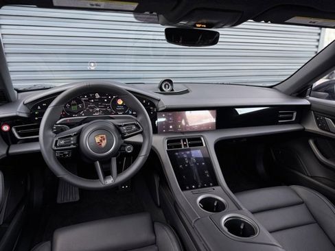 New 2025 Porsche Taycan 4S image 28
