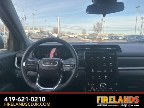 Used 2025 GMC Terrain Elevation image 19