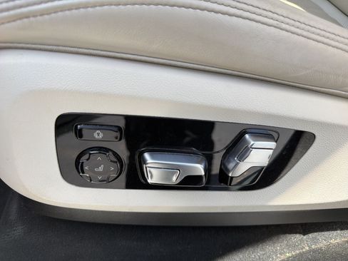 Used 2022 BMW X5 M50i w/ Executive Package AWD/4WD image 17