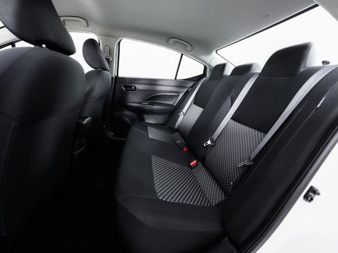 Used 2020 Nissan Versa S FWD image 16