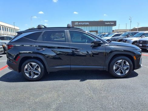 Used 2025 Hyundai Tucson SEL FWD image 6