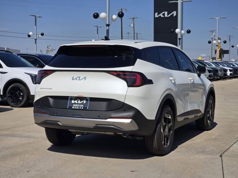 New 2026 Kia Sportage S AWD/4WD image 4