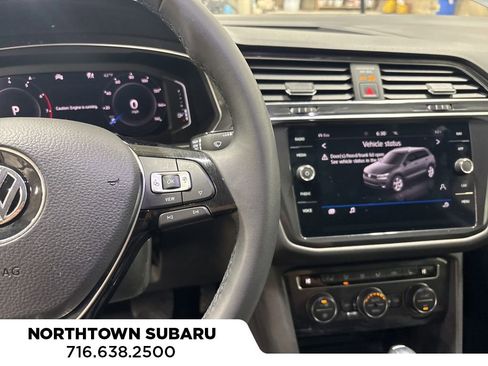 Used 2020 Volkswagen Tiguan SEL w/ 3rd Row Seat Package image 11