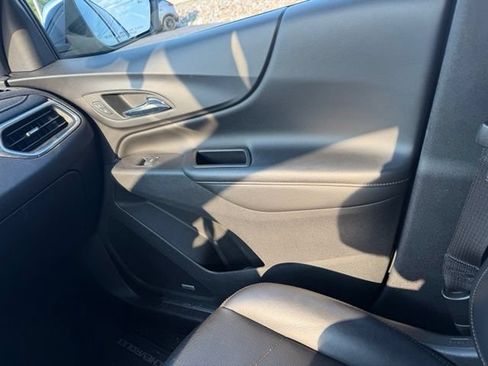 Used 2019 Chevrolet Equinox Premier AWD/4WD image 26