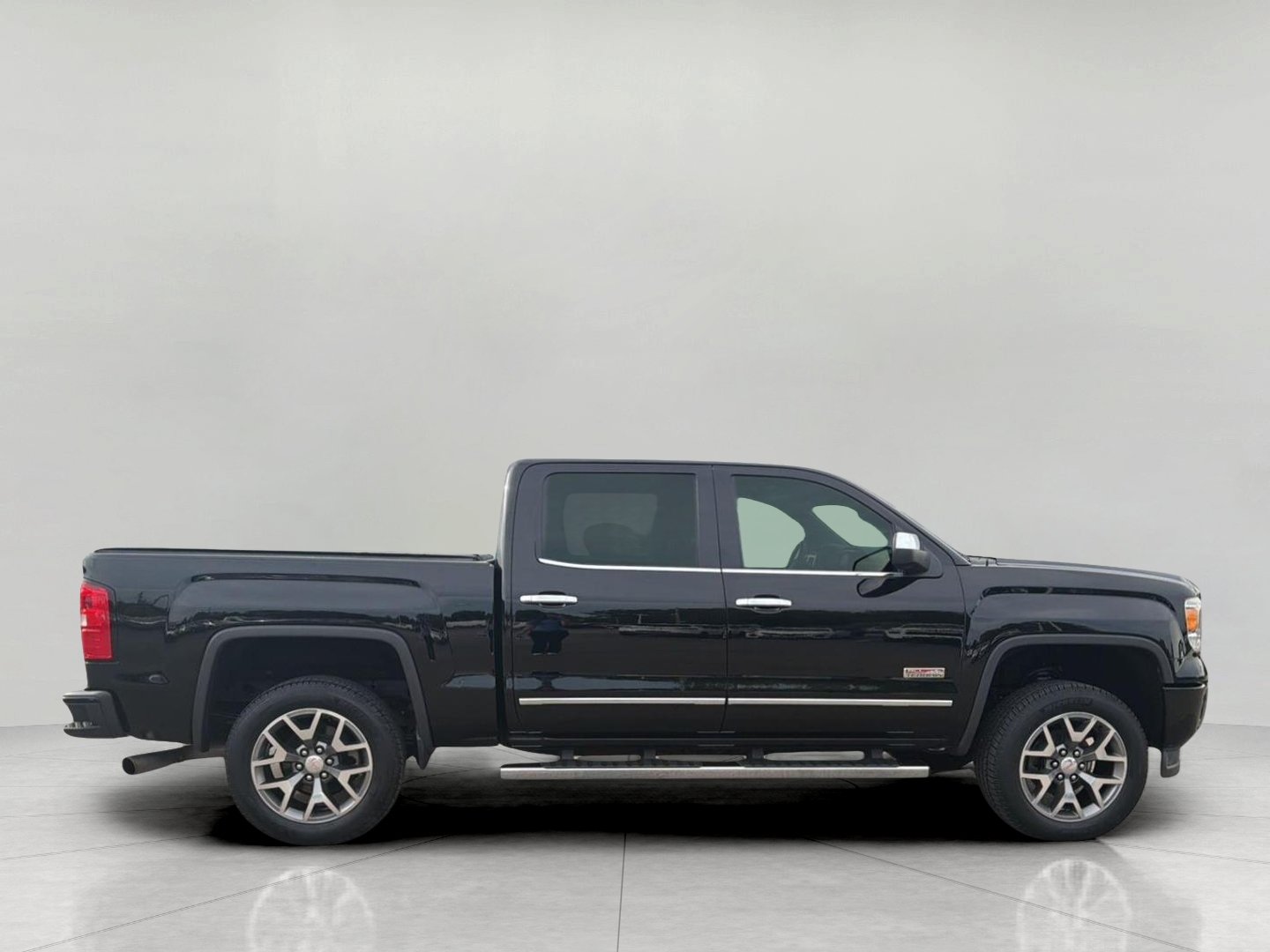 Used 2015 GMC Sierra 1500 SLT AWD/4WD image 42
