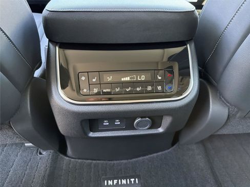 New 2026 INFINITI QX80 Luxe w/ Cargo Package AWD/4WD image 4