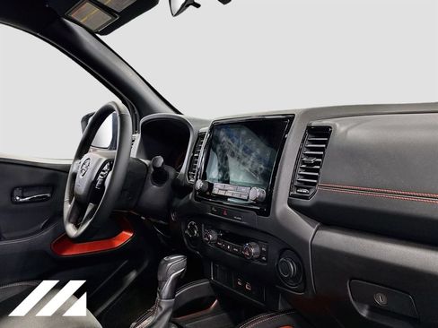 Used 2024 Nissan Frontier PRO-4X w/ Off-Road Protection Package AWD/4WD image 28