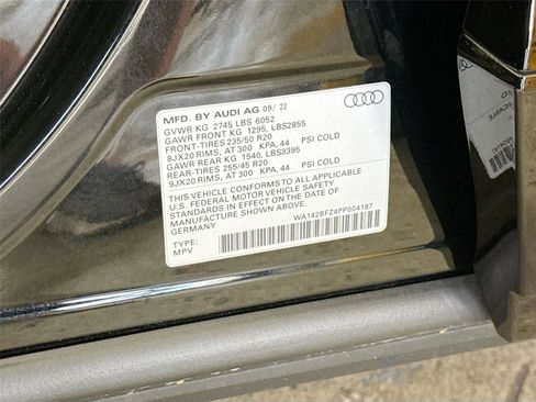 Certified 2023 Audi Q4 e-tron Prestige w/ Black Optic Package image 33