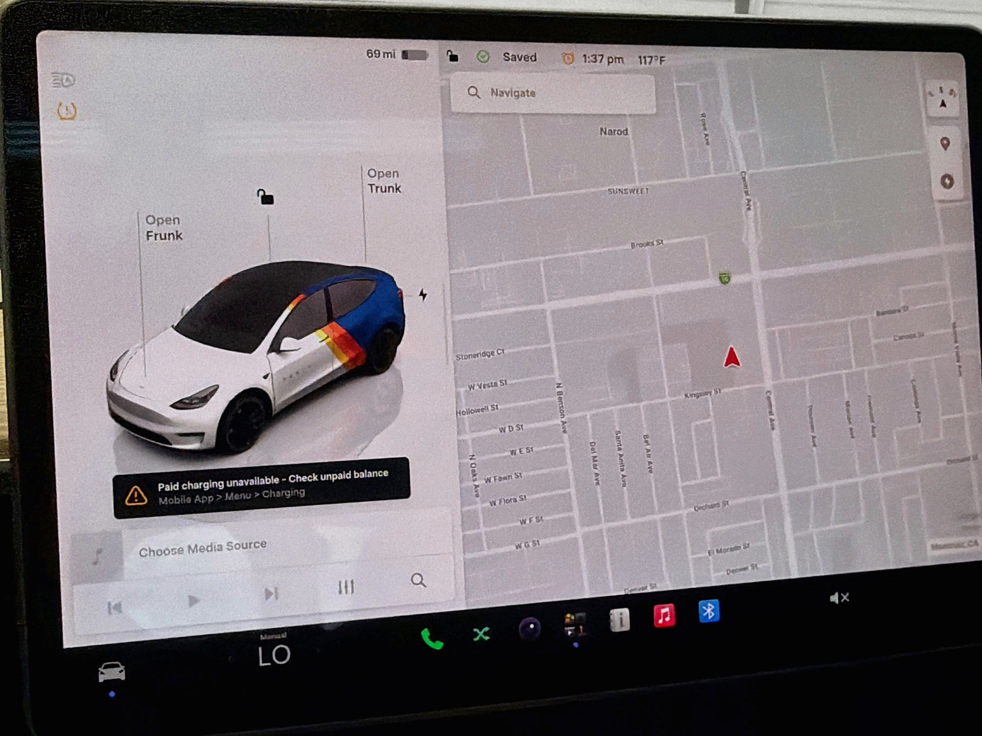 Used 2023 Tesla Model Y Performance AWD/4WD image 9