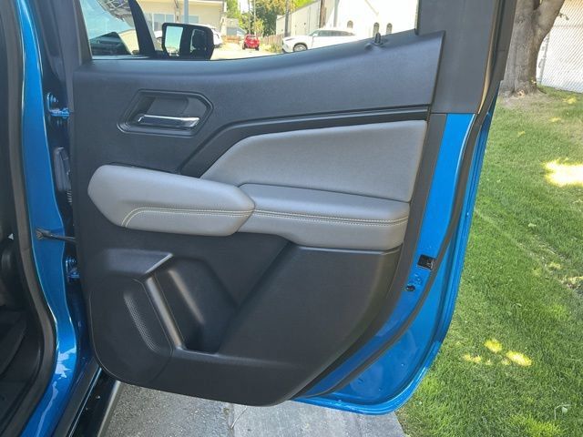 Used 2024 Chevrolet Colorado ZR2 AWD/4WD image 23