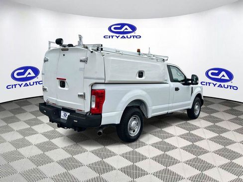 Used 2019 Ford F250 XL w/ Power Equipment Group RWD image 5