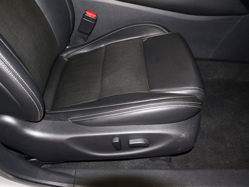 Used 2021 Nissan Maxima 3.5 SV w/ Floor Mat Group FWD image 42