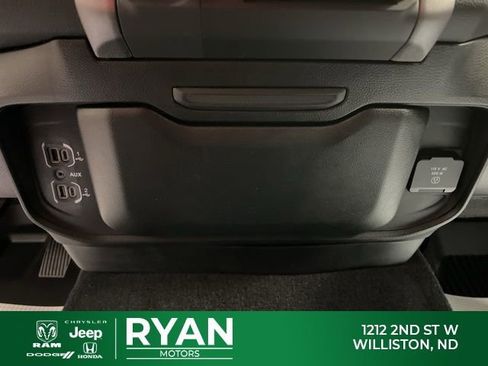 New 2026 RAM 1500 Big Horn AWD/4WD image 35