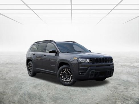 New 2026 Jeep Cherokee Laredo image 5