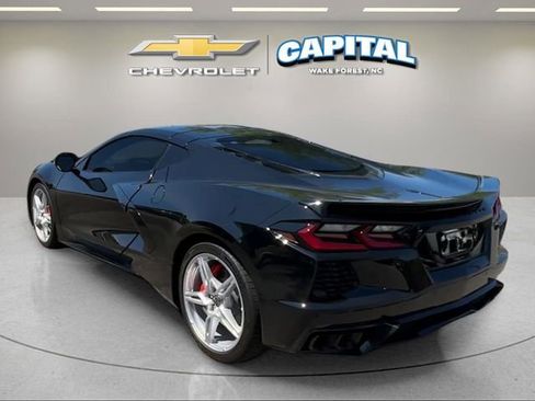 Used 2024 Chevrolet Corvette Stingray Preferred Cpe w/ Battery Protection Package RWD image 5