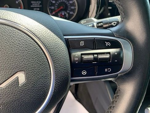 Used 2023 Kia K5 GT-Line image 25