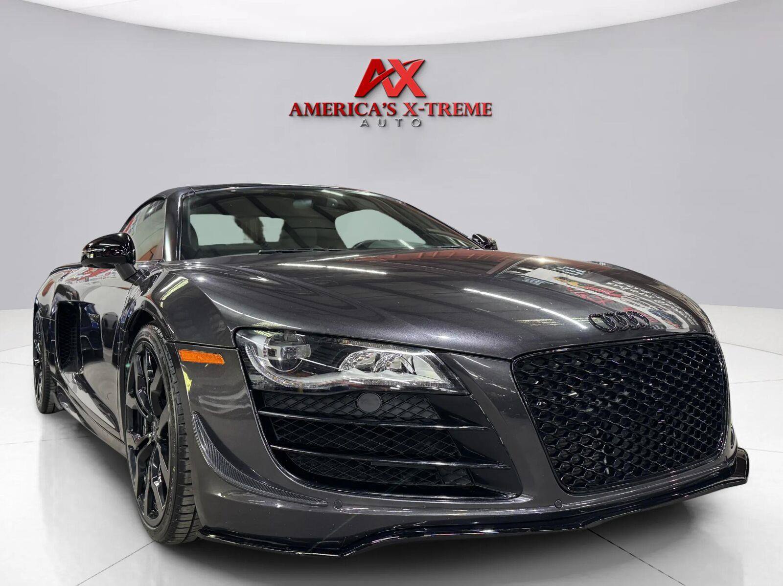 Used 2011 Audi R8 V10 AWD/4WD image 9