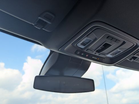 Used 2025 Chevrolet Silverado 1500 RST w/ All Star Edition Plus image 31