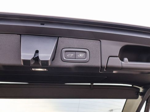 New 2026 Volvo XC60 T8 Plus AWD/4WD image 26