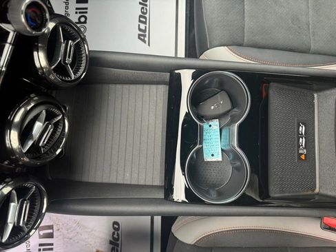 Used 2025 Chevrolet Blazer EV SS AWD/4WD image 40