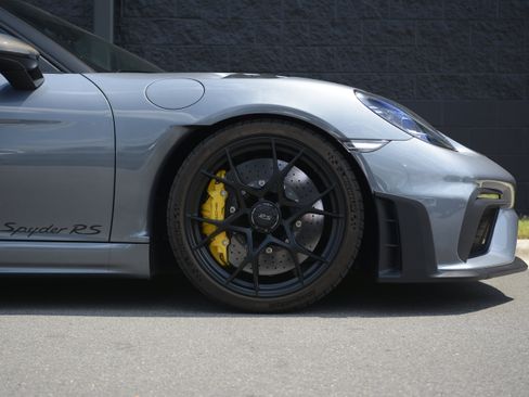 Used 2025 Porsche 718 Boxster Spyder RS RWD image 40