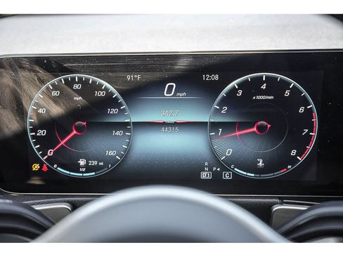 Certified 2022 Mercedes-Benz GLB 250 image 22