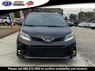 Used 2020 Toyota Sienna SE Premium video 2