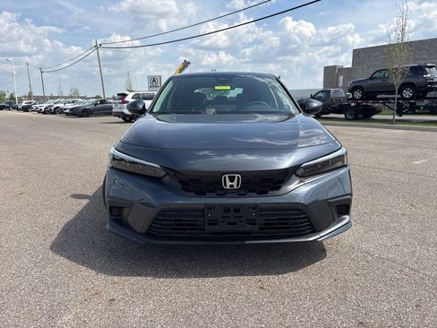 Used 2024 Honda Civic LX image 2