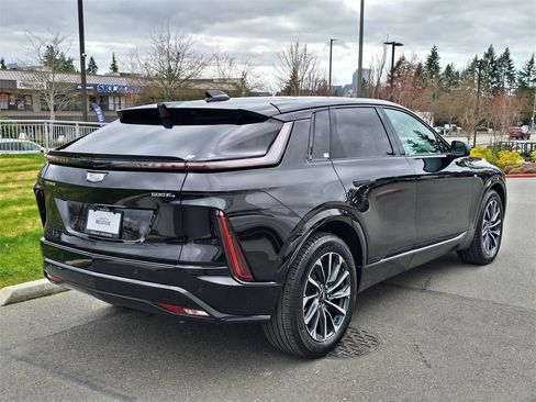 New 2026 Cadillac Lyriq Premium Sport image 5