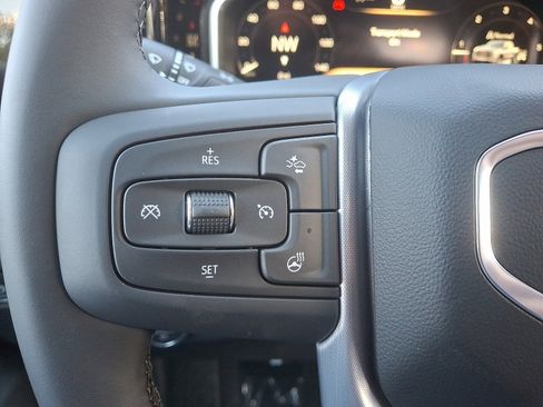 New 2026 GMC Sierra 1500 Elevation image 20