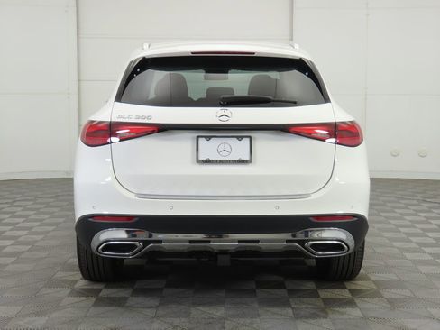 Certified 2026 Mercedes-Benz GLC 300 image 6