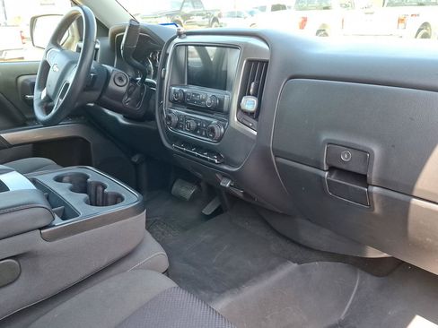 Used 2017 Chevrolet Silverado 1500 LT w/ LT Fleet Convenience Package RWD image 12