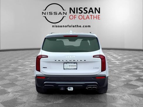 Used 2022 Kia Telluride SX w/ SX Prestige Package AWD/4WD image 28