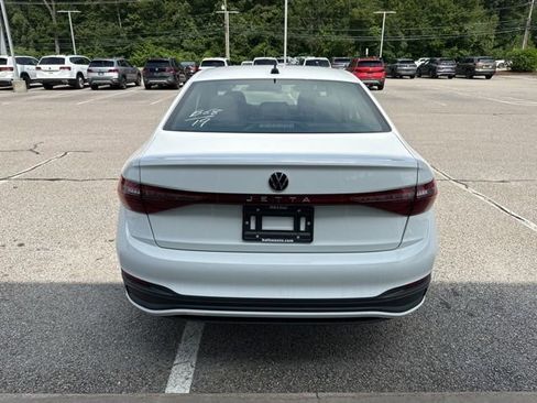 New 2025 Volkswagen Jetta Sport image 6
