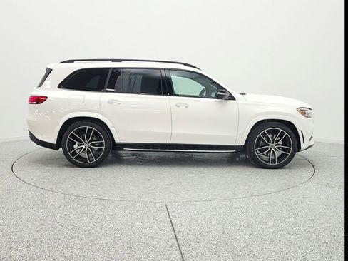 Used 2023 Mercedes-Benz GLS 450 4MATIC image 4