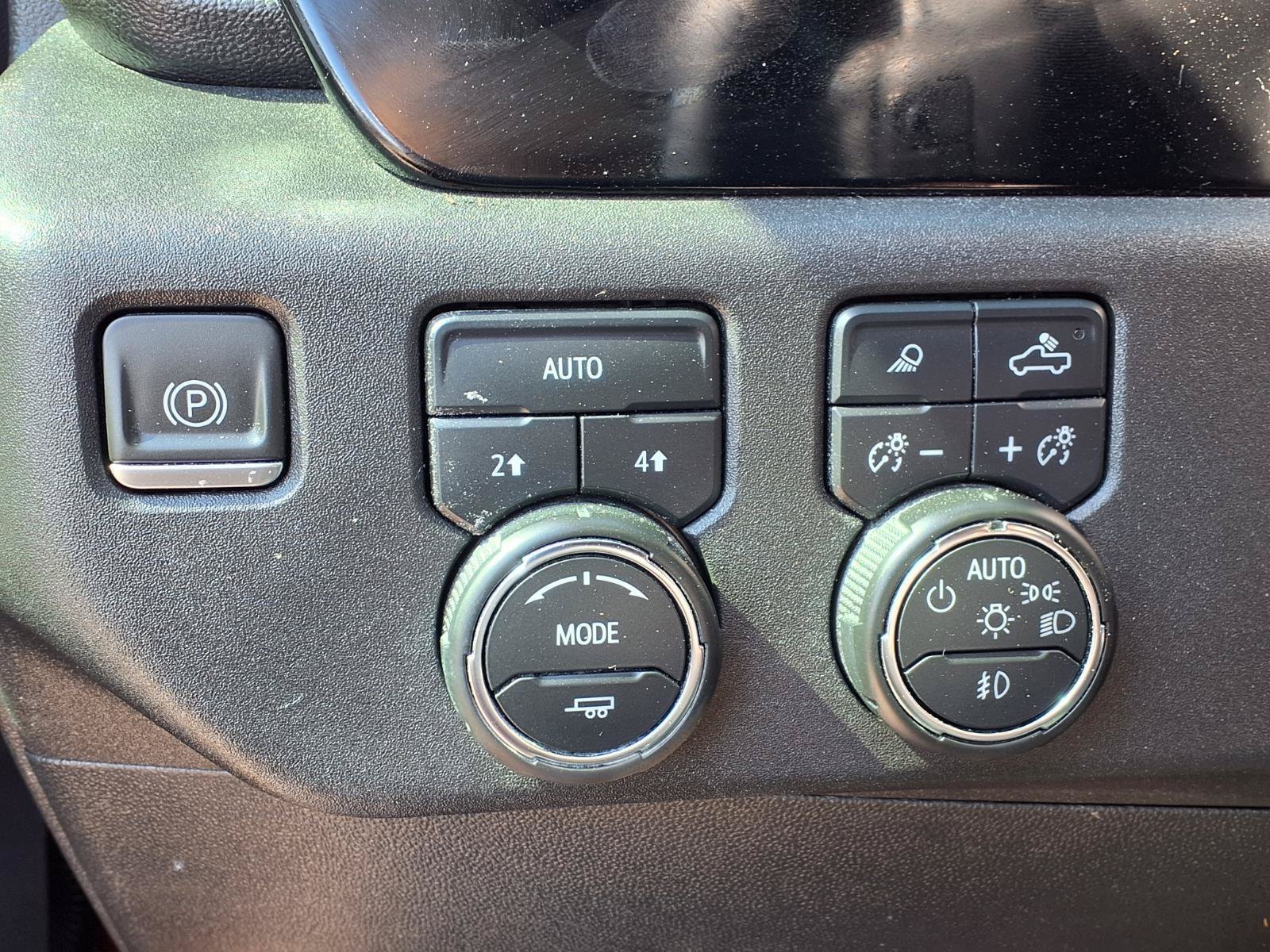 Used 2024 Chevrolet Silverado 1500 RST w/ Convenience Package II AWD/4WD image 9