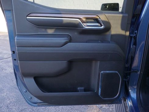 Used 2024 Chevrolet Silverado 1500 LT image 24