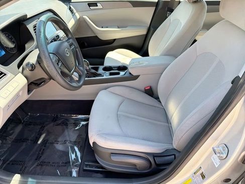 Used 2016 Hyundai Sonata SE FWD image 15