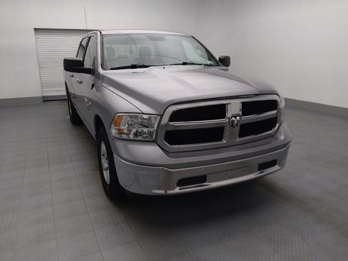 Used 2020 RAM 1500 Classic SLT AWD/4WD image 14