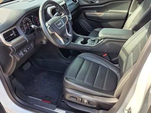 Used 2021 GMC Acadia Denali w/ Denali Technology Package FWD image 7