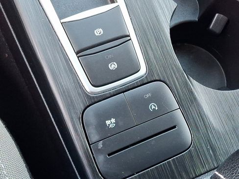 Certified 2022 Ford Escape SE w/ Convenience Package image 27